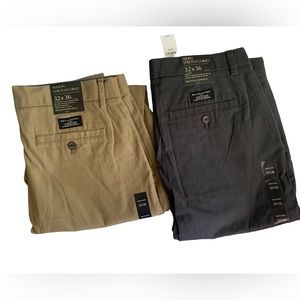 Banana Republic Men’s Pants 32x36 -2 pairs NWT